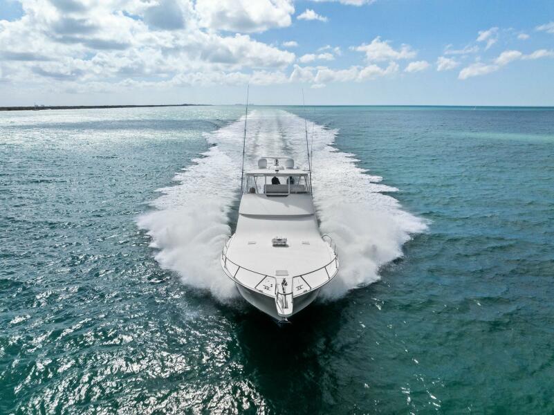 64' 2008 Viking 64 Convertible