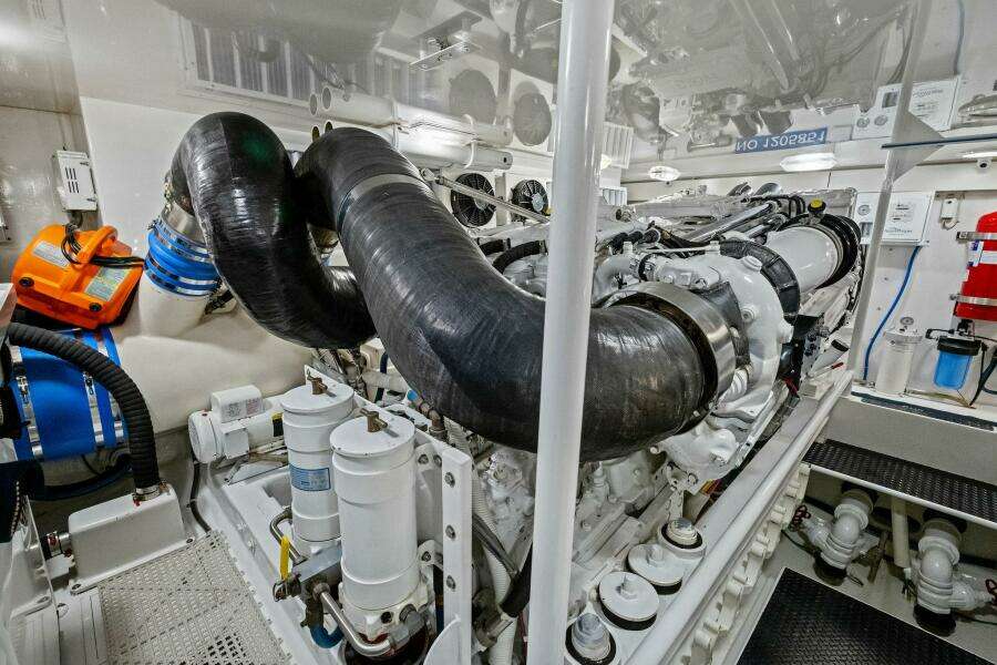 20  64ft Viking Yacht For Sale