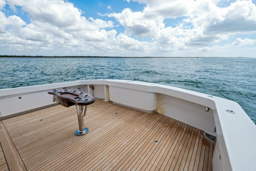 64' 2008 Viking 64 Convertible