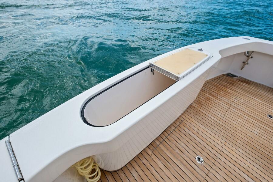 64' 2008 Viking 64 Convertible