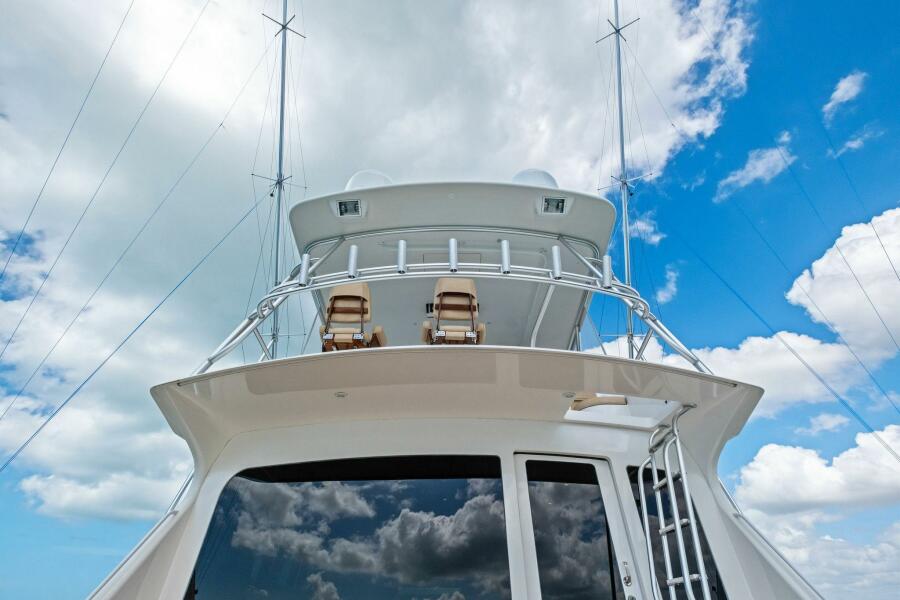 64' 2008 Viking 64 Convertible