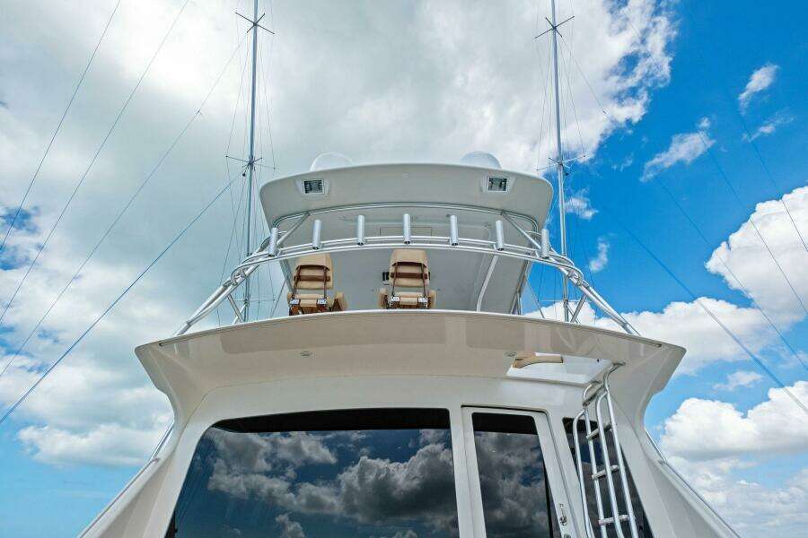 20  64ft Viking Yacht For Sale