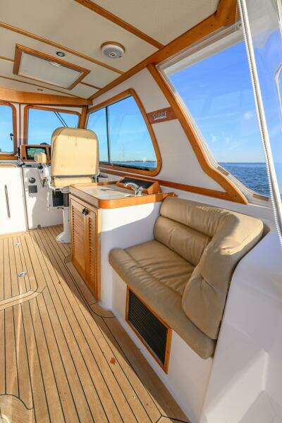 More Mojo 42ft Sabre Yacht For Sale