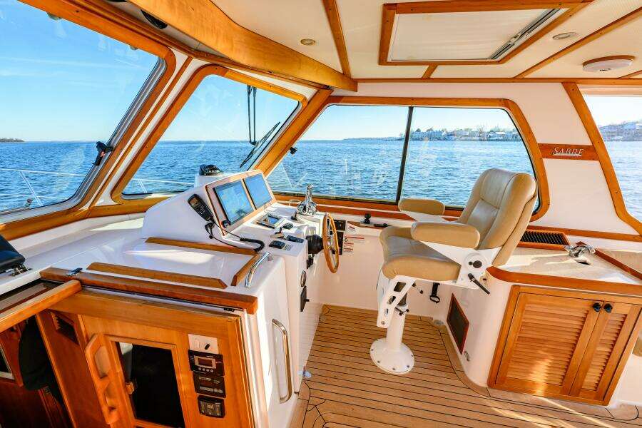 More Mojo 42ft Sabre Yacht For Sale