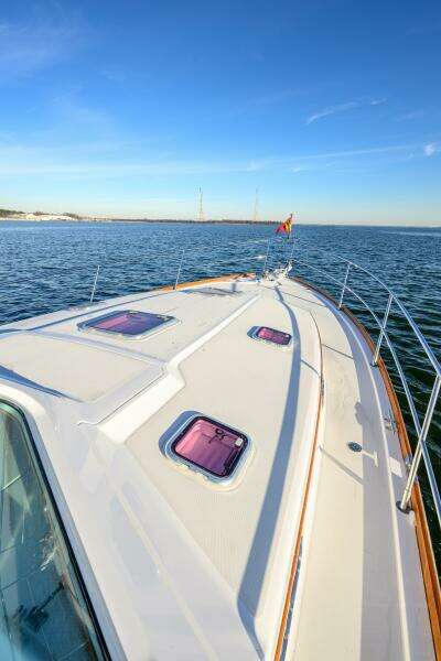 More Mojo 42ft Sabre Yacht For Sale
