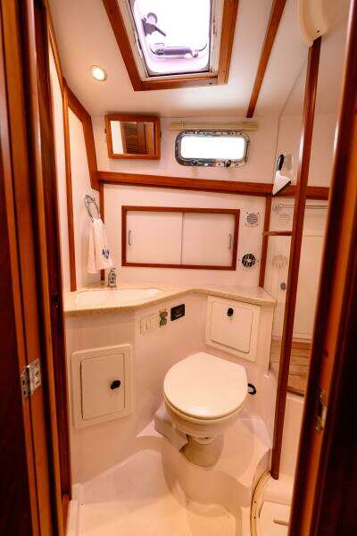 More Mojo 42ft Sabre Yacht For Sale