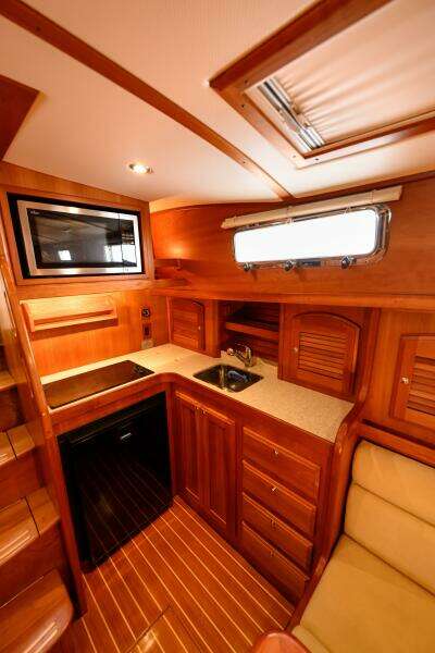 More Mojo 42ft Sabre Yacht For Sale