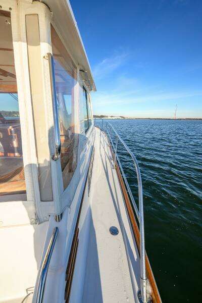 More Mojo 42ft Sabre Yacht For Sale