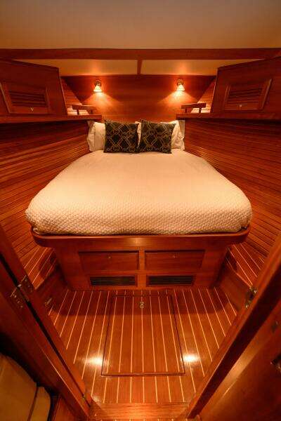 More Mojo 42ft Sabre Yacht For Sale