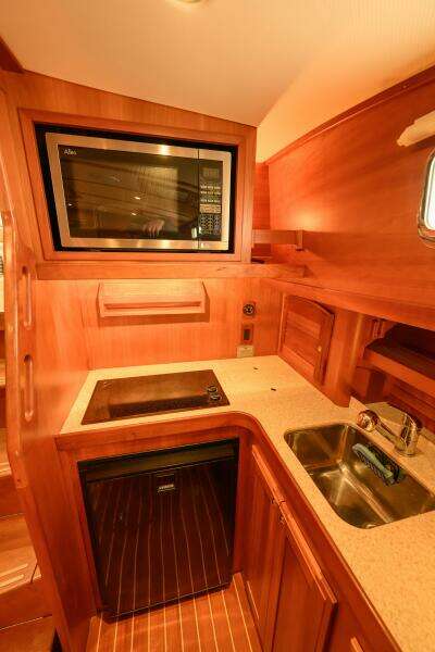 More Mojo 42ft Sabre Yacht For Sale