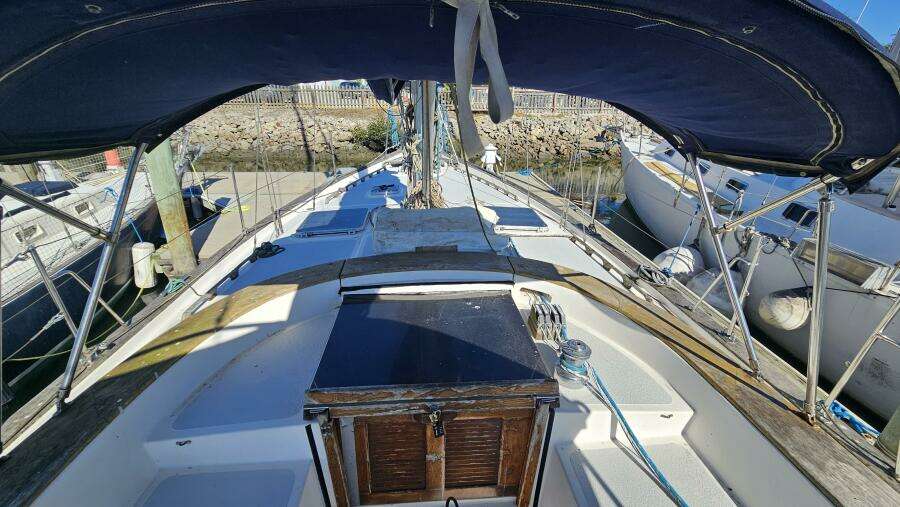 42ft Endeavour Yacht For Sale