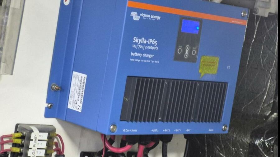 56' 2003 Navigator Californian Veneti