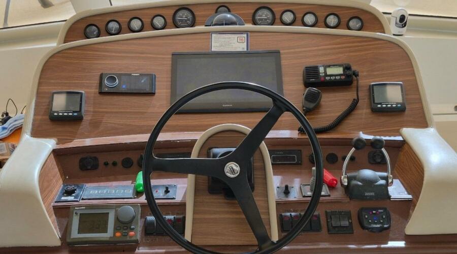 56' 2003 Navigator Californian Veneti