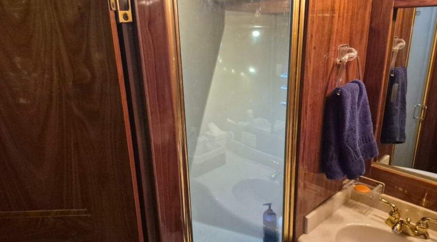 56' 2003 Navigator Californian Veneti