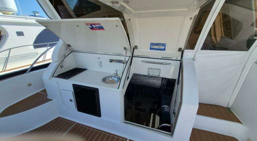 2003 Navigator Californian Veneti