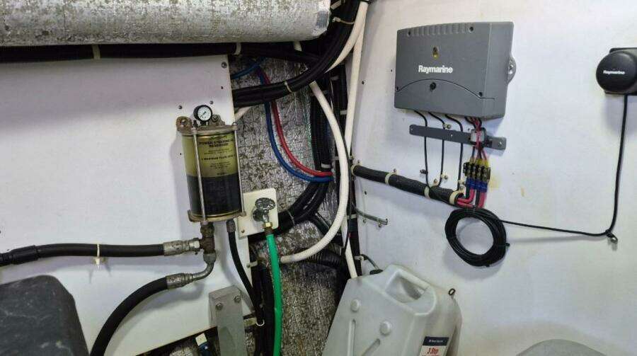 2003 Navigator Californian Veneti