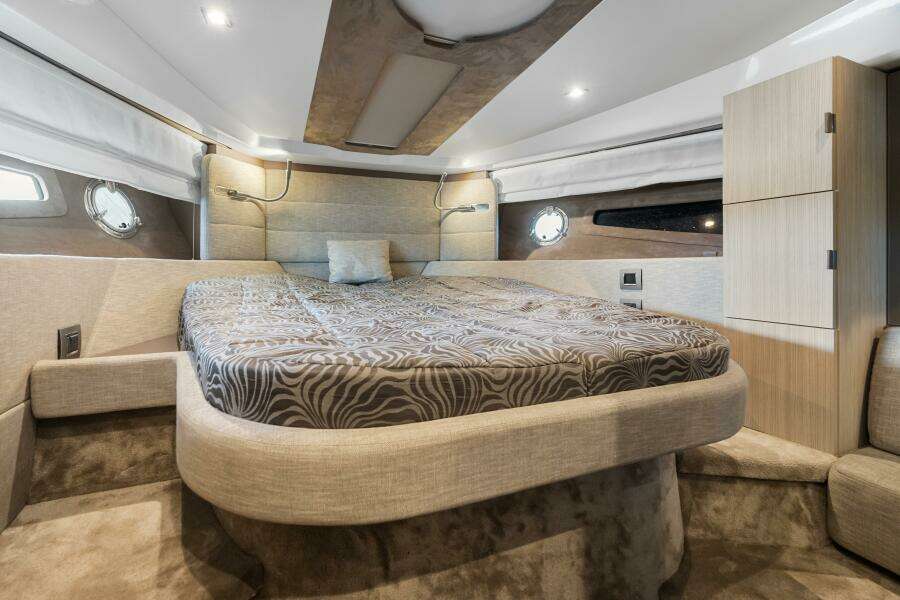 45ft Cranchi Yacht For Sale