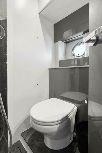 45ft Cranchi Yacht For Sale