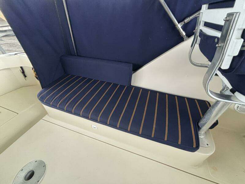 Veritas 30ft Mainship Yacht For Sale