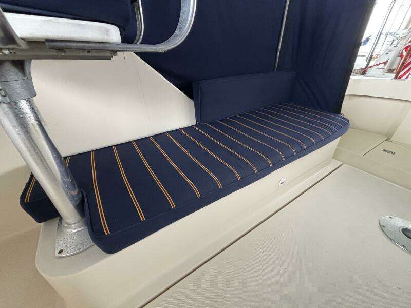 Veritas 30ft Mainship Yacht For Sale