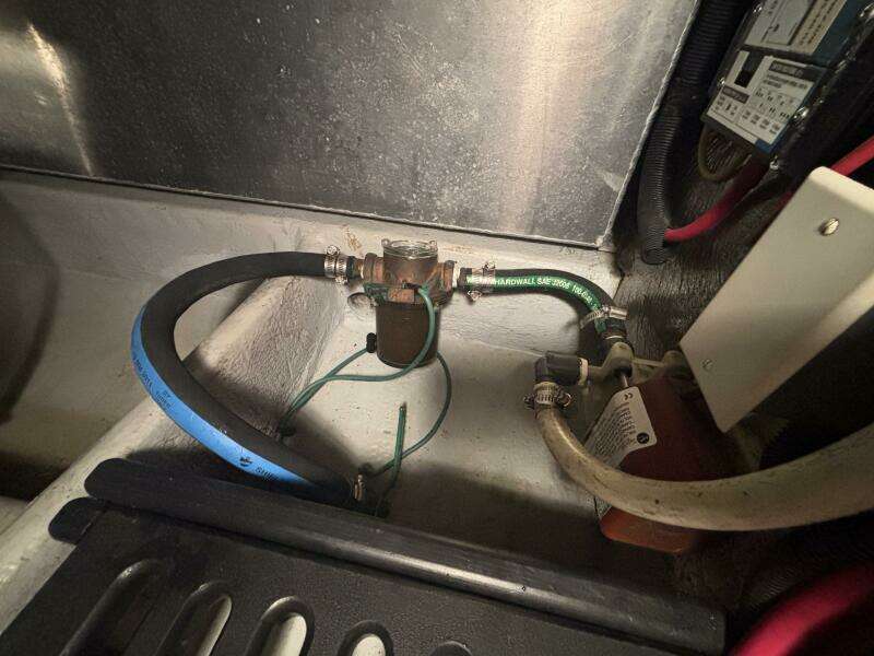 Veritas 30ft Mainship Yacht For Sale