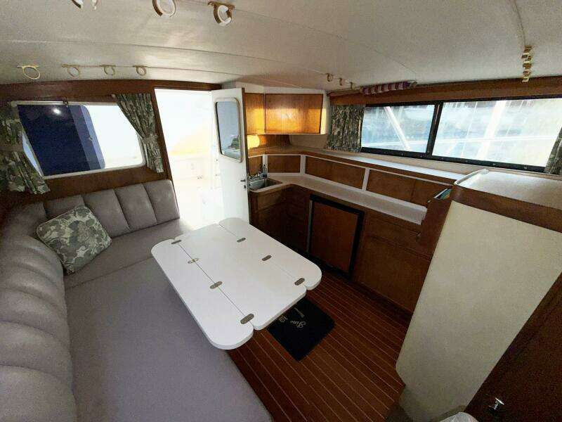 33ft Bertram Yacht For Sale