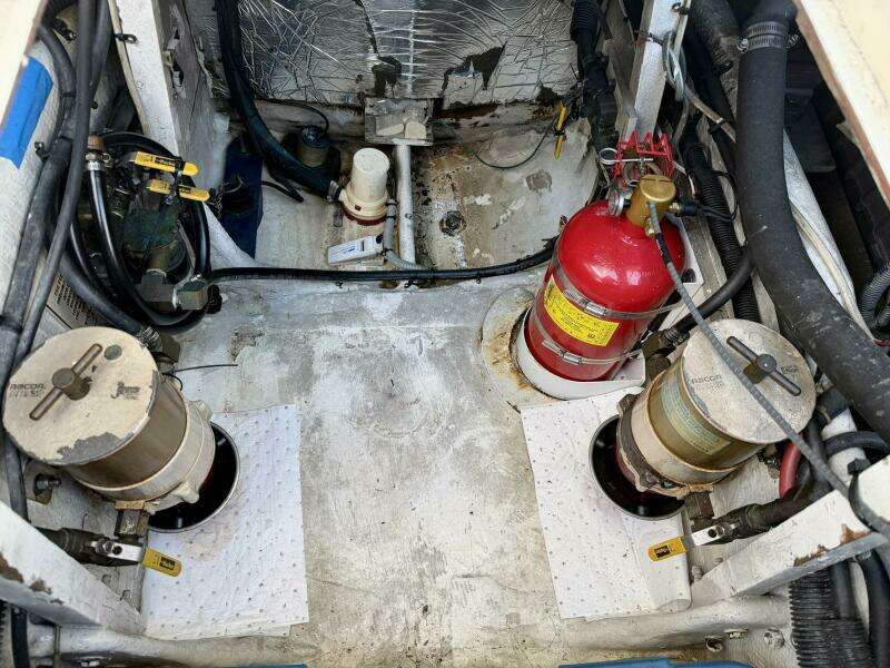 33ft Bertram Yacht For Sale