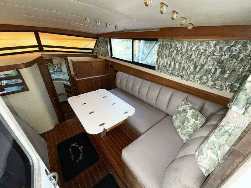 33ft Bertram Yacht For Sale