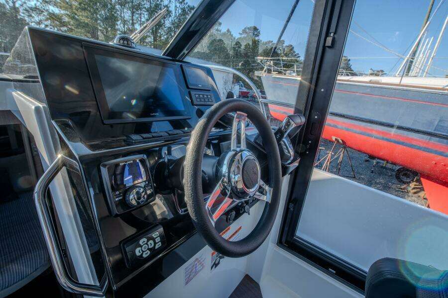 30ft Jeanneau Yacht For Sale