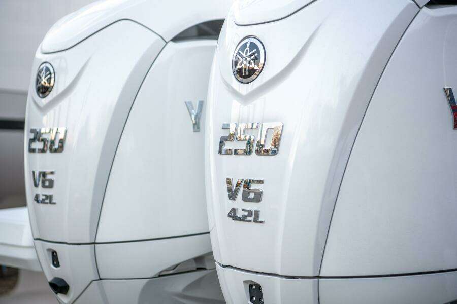 30ft Jeanneau Yacht For Sale