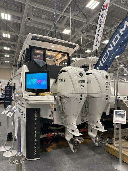 30ft Jeanneau Yacht For Sale