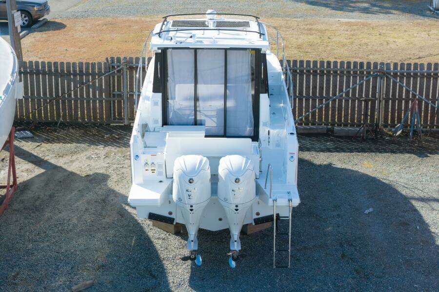 30ft Jeanneau Yacht For Sale