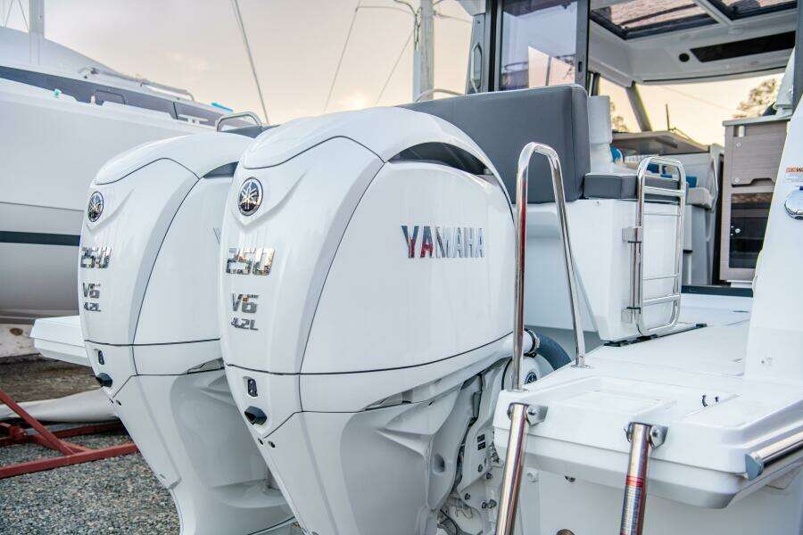 30ft Jeanneau Yacht For Sale