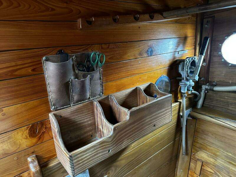 Briney Bug 34ft Custom Yacht For Sale