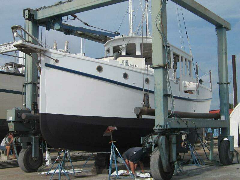 Briney Bug 34ft Custom Yacht For Sale