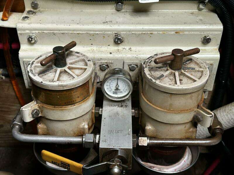 Briney Bug 34ft Custom Yacht For Sale