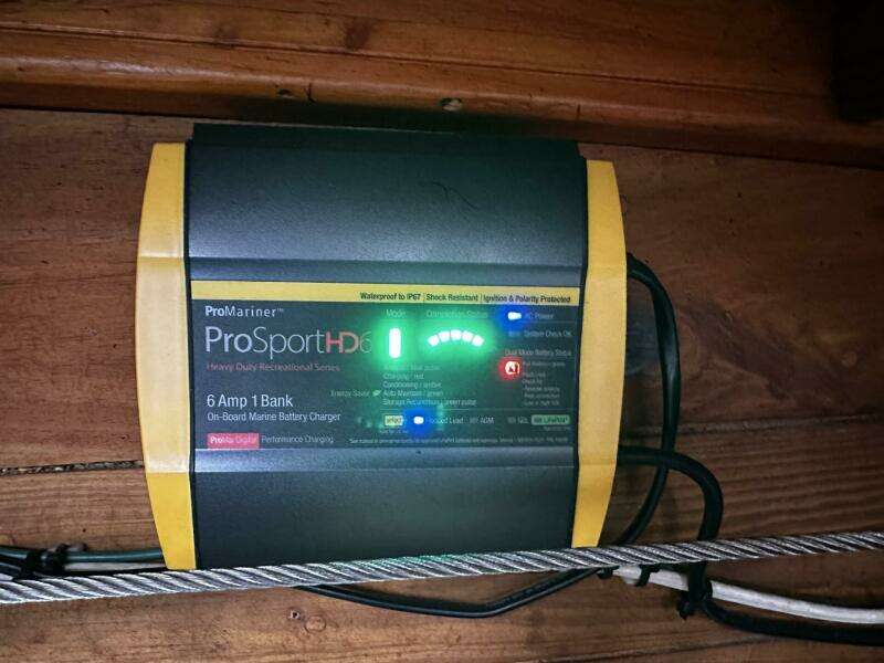 Briney Bug 34ft Custom Yacht For Sale