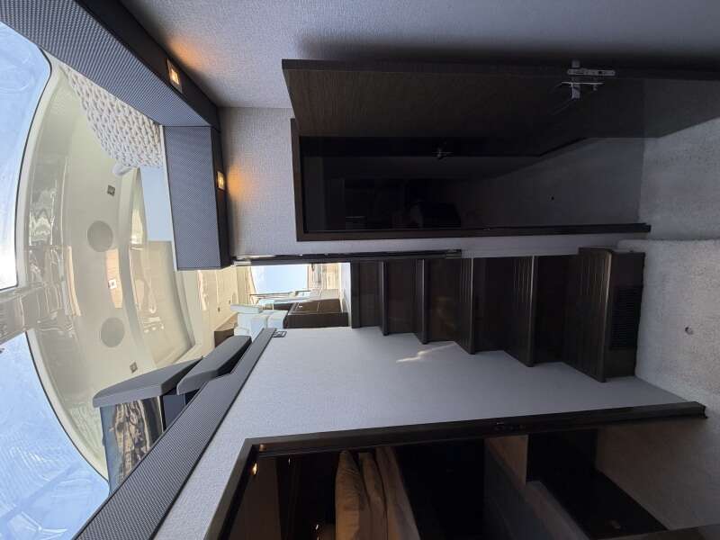 50ft Cruisers Yachts Yacht For Sale