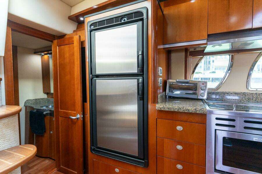 48ft Sea Ray Yacht For Sale