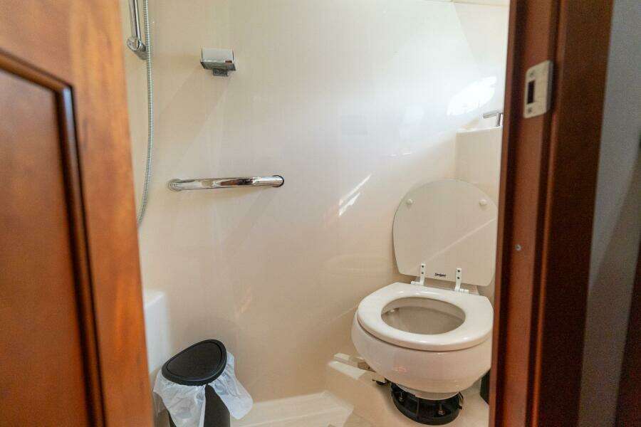 48ft Sea Ray Yacht For Sale