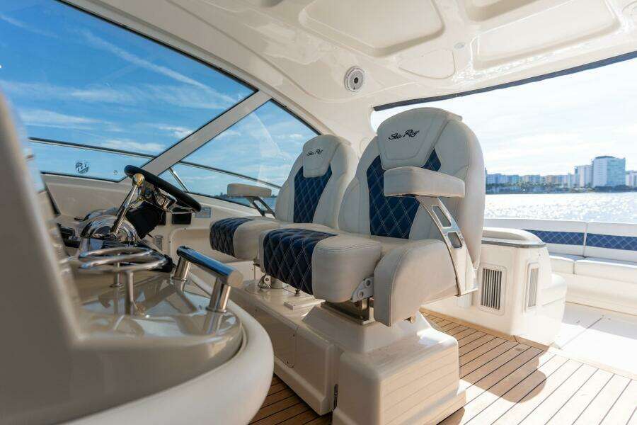 48ft Sea Ray Yacht For Sale