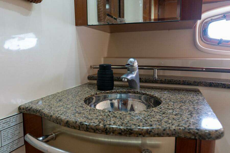 48ft Sea Ray Yacht For Sale