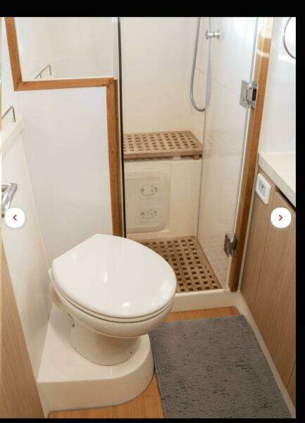 44ft Aquila Yacht For Sale