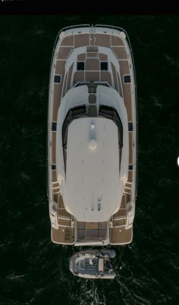 44' 2018 Aquila 44 Yacht