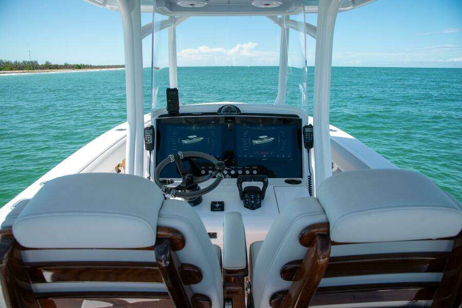 30ft Jupiter Yacht For Sale