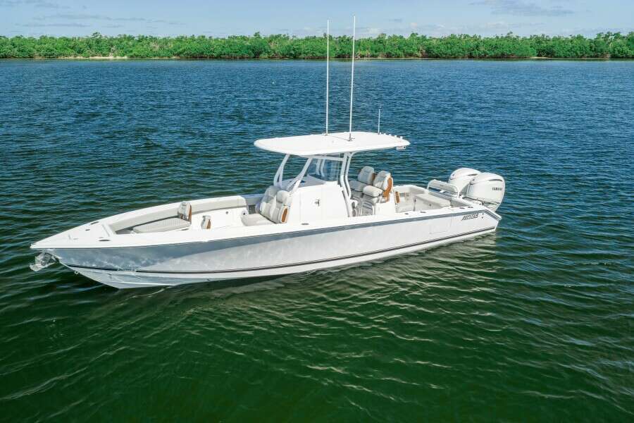 32ft Jupiter Yacht For Sale