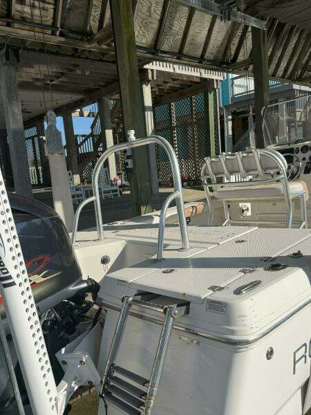 22ft Robalo Yacht For Sale