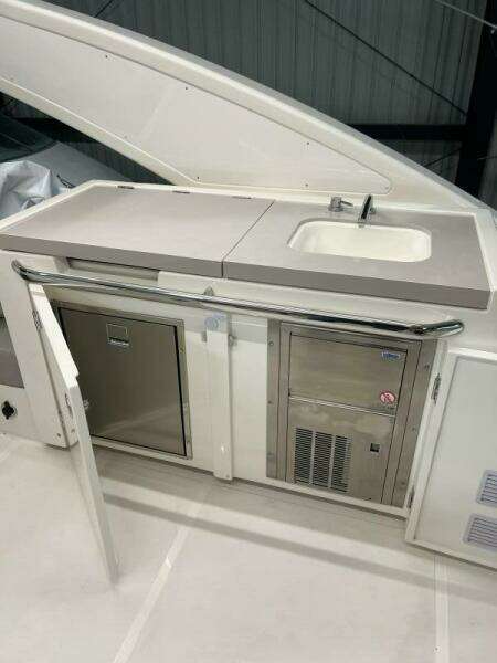 GRATITUDE 48ft Absolute Yacht For Sale