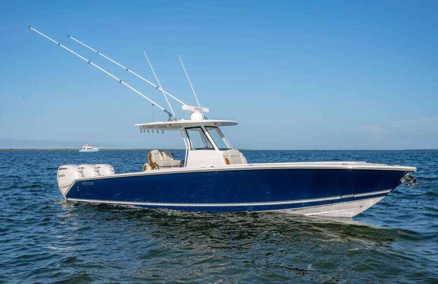 34ft Jupiter Yacht For Sale