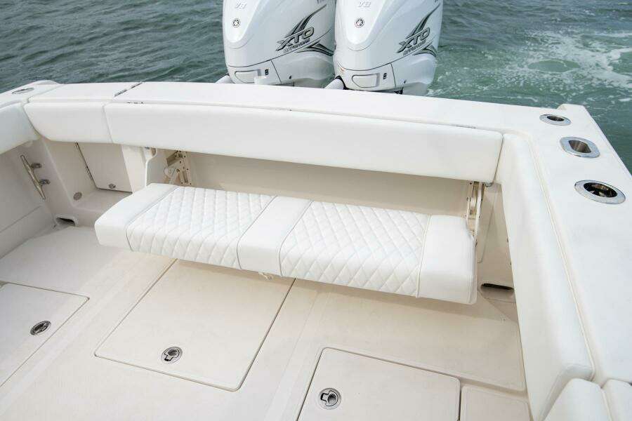 38ft Jupiter Yacht For Sale